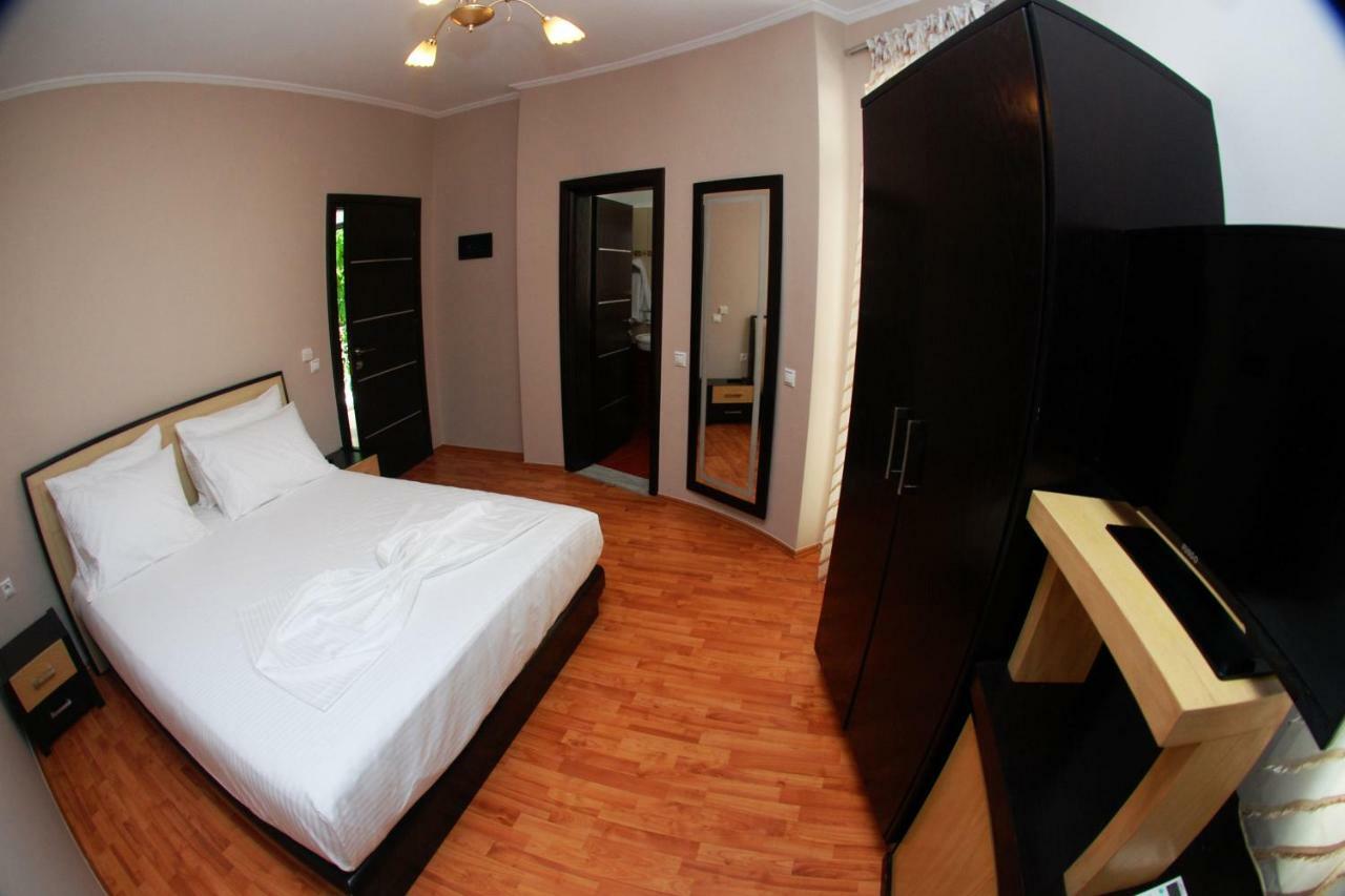 Hotel Ramo Saranda المظهر الخارجي الصورة