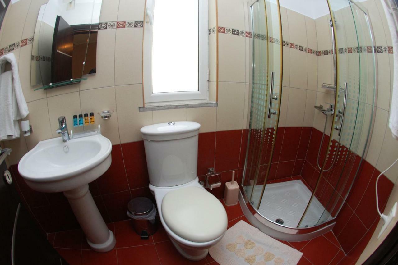 Hotel Ramo Saranda المظهر الخارجي الصورة